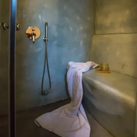 וילה Nest With Hot Tub, Hammam & Outdoor Cinema *