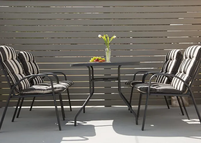 Villa Nest With Hot Tub, Hammam & Outdoor Cinema